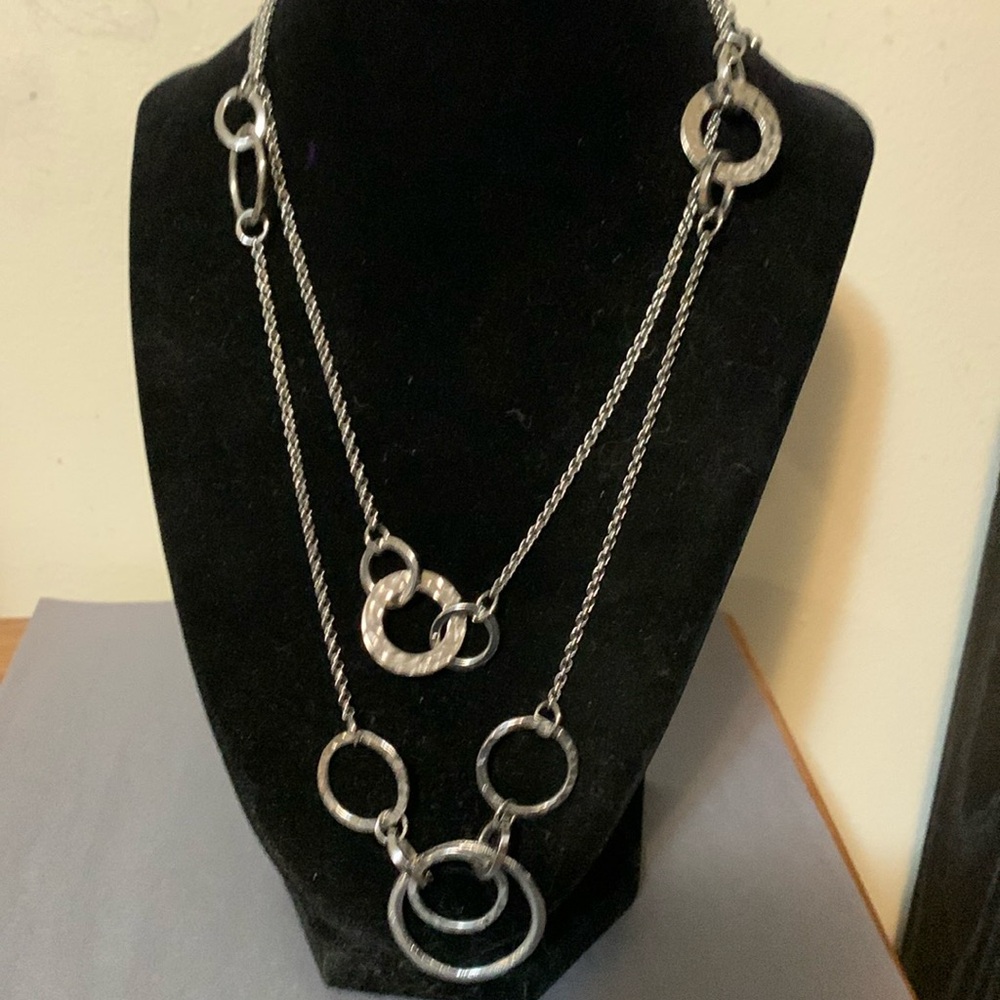 beautiful necklace, a full 35”